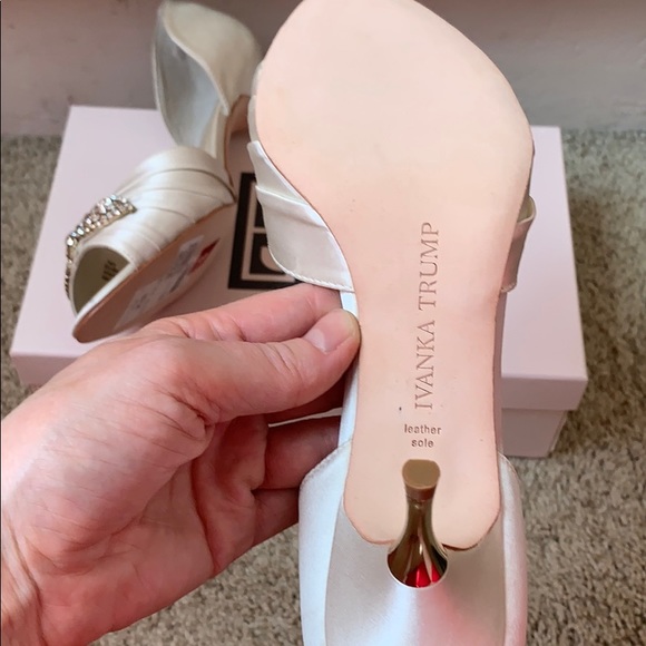 Ivanka Trump special order shoes - Picture 3 of 5